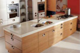 装修厨房厨柜用什么台面好？