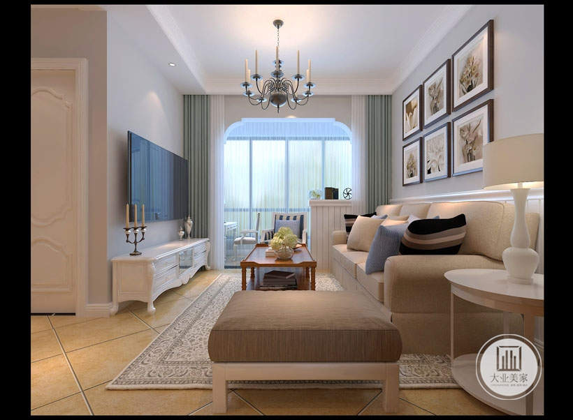 客厅效果图-美式风格以自由，自在不羁生活方式为主题设计，再加以简单的装饰，整体简美风格就随机而显，米黄色的地板砖通铺，加以咖色沙发的点缀，整个家充满浪漫温馨的氛围。